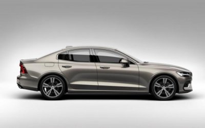 ​买车落地是包括所有费用吗