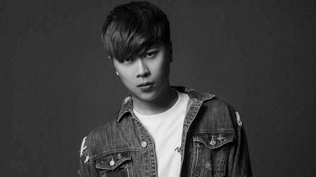 LPL选手人均斗地主鬼才,卢本伟再也不是职业选手斗地主的天花板