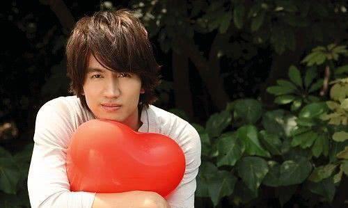 言承旭“新欢”人品差?女方是公认冻龄女神