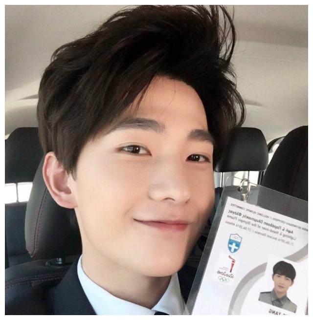 邢昭林拿生命模仿杨洋,没有能力证明自己,捆绑杨洋蹭热度