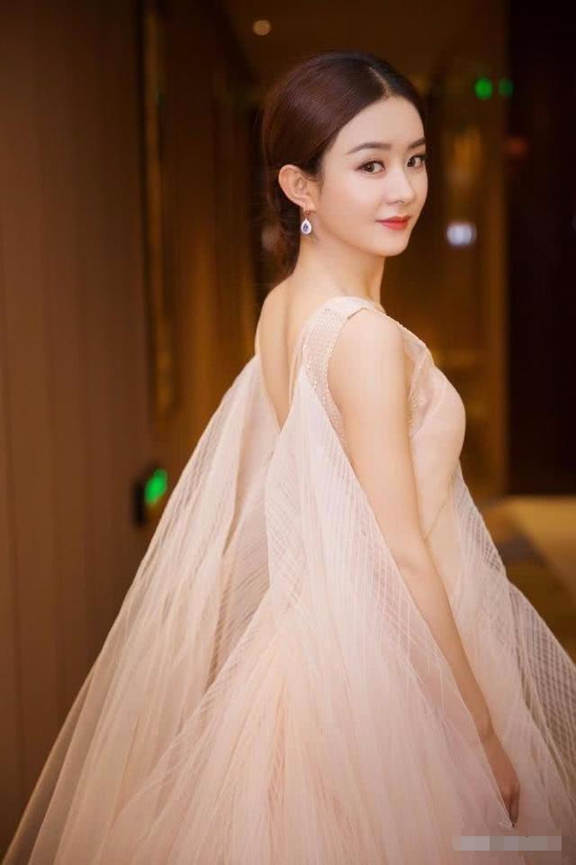 冯绍峰父亲身份曝光,网友:颖宝还真是高攀!