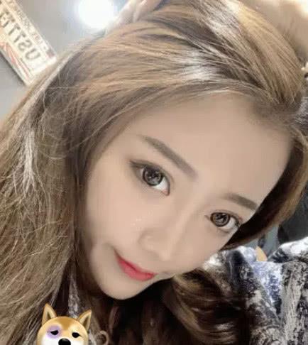 小伊伊与牌牌琦母亲同框,婆婆眼神满是“嫌弃”?婆媳关系堪忧