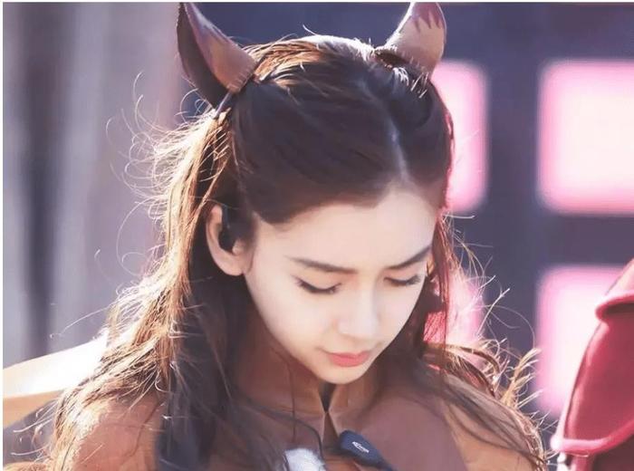 杨颖cos过的“经典角色”,谁都能完美还原,唯独她模仿不来!