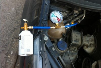 ​汽车加氟一般多少钱一次