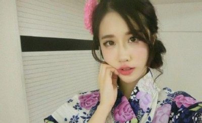 ​轩子巨2兔晒出“正常”照片？看完后，网友：人妻真带劲！