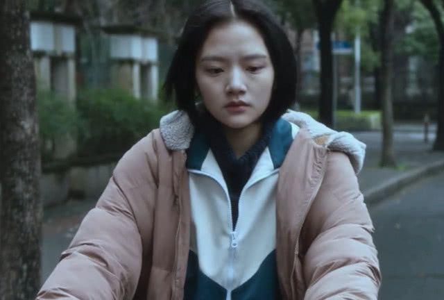 《悲伤逆流成河》中易遥做错了一件事,最后却害了三个人!