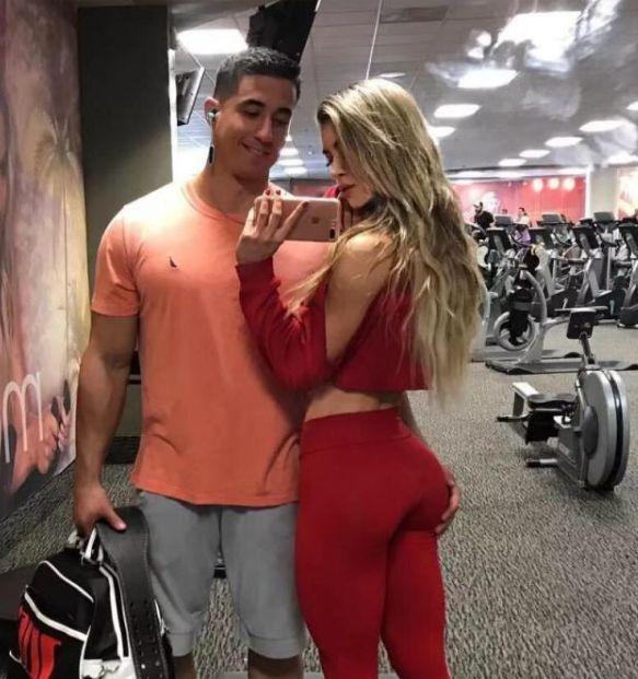 哥伦比亚女神,坚持健身打造“肌肉臀”,身材火辣一夜爆红