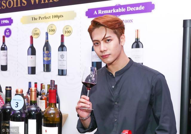 太尴尬！保安比粉丝还多，盘点自以为很红却被现实打脸的六大明星