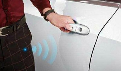 ​车门锁芯不回位关不上门怎么回事