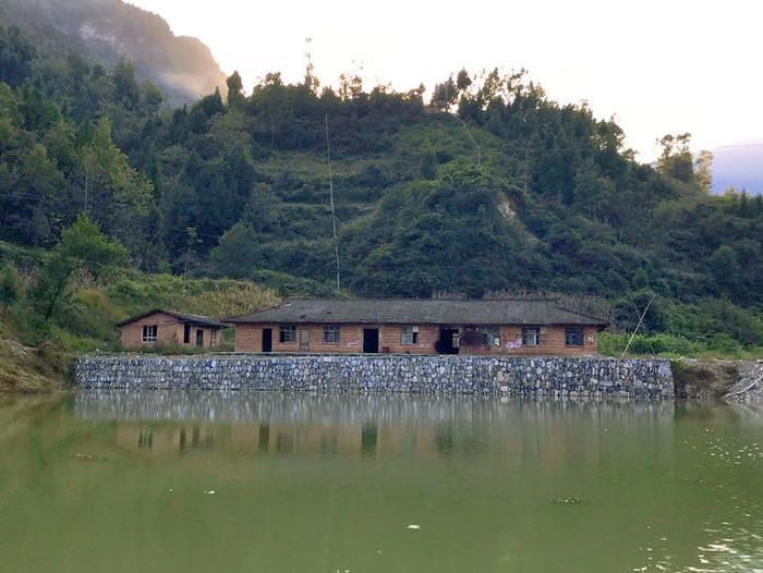 陕西安康一个水乡古镇,如同一幅水墨画卷,景色不输江南