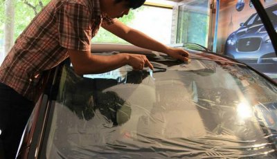 ​汽车贴膜后多久可以洗车