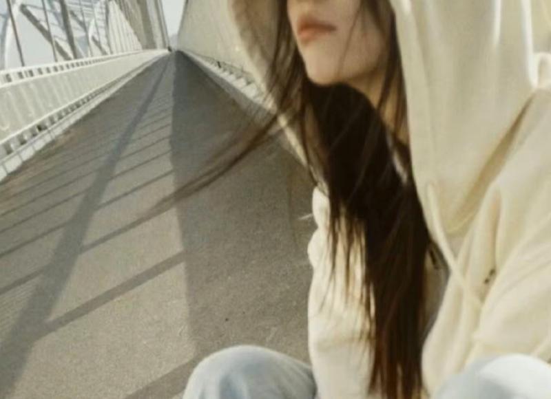 三角关系主动退出的女人 三角关系主动退出的女人