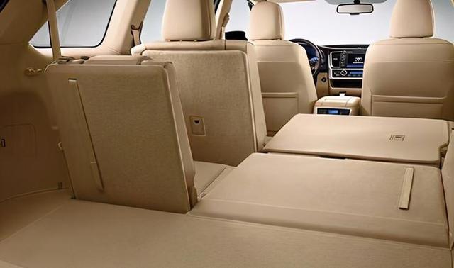 都说丰田汉兰达保值,14年2.7L排量的顶配二手还值多少钱?-