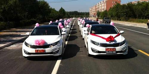 婚庆车队一般多少钱，10辆婚庆车队多少钱-