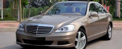 ​奔驰s350是四驱吗