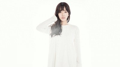 ​《绅士》mv 女主 裴涩琪 桌面壁纸