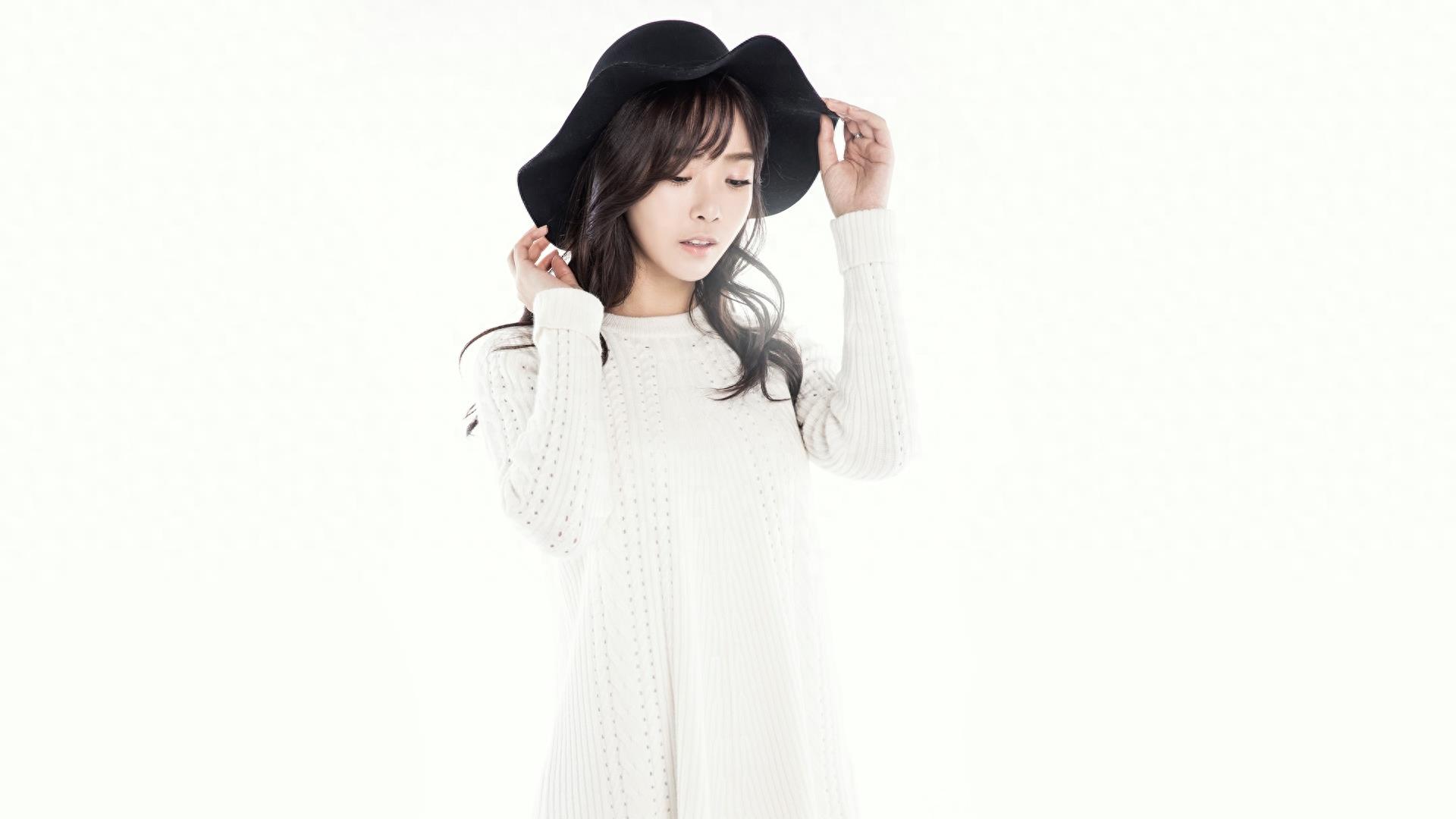 《绅士》mv 女主 裴涩琪 桌面壁纸