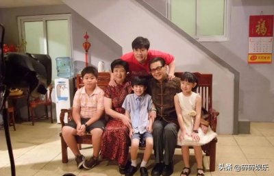 ​《外来媳妇本地郎》康枝子何文茵，为康家学导演，与黄菲母女缘尽