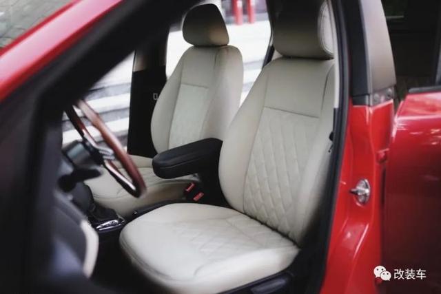 大众POLO才是年轻人触手可及的改装车？轻改也能营造复古姿态-