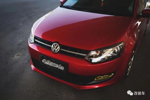 大众POLO才是年轻人触手可及的改装车？轻改也能营造复古姿态-
