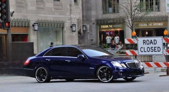 电影《变形金刚》1-4中分别出现了哪些型号的汽车?-