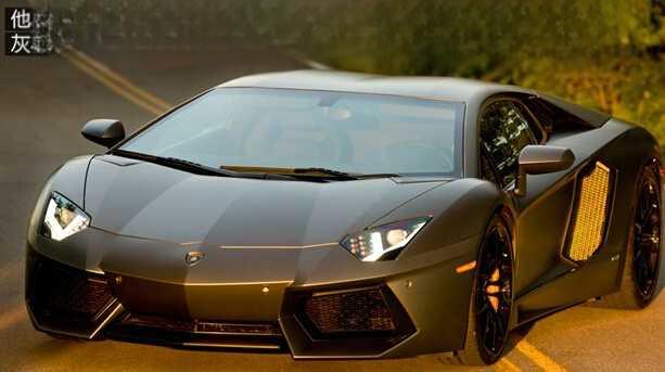 电影《变形金刚》1-4中分别出现了哪些型号的汽车?-