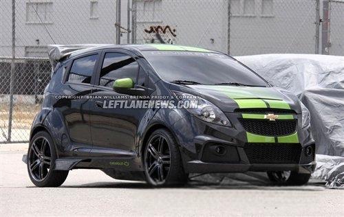 电影《变形金刚》1-4中分别出现了哪些型号的汽车?-