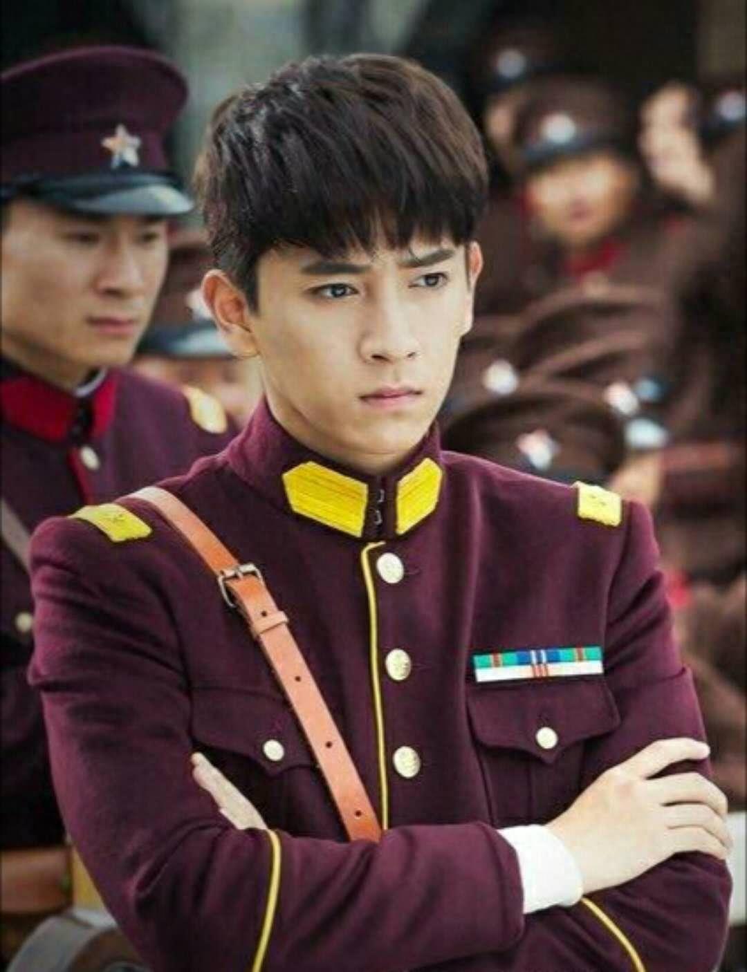 陈若轩发博被爆已婚回应:什么鬼?网友真相了!