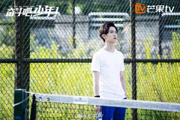 《奋斗吧少年》育青九子高清剧照来袭,清爽运动系少年帅