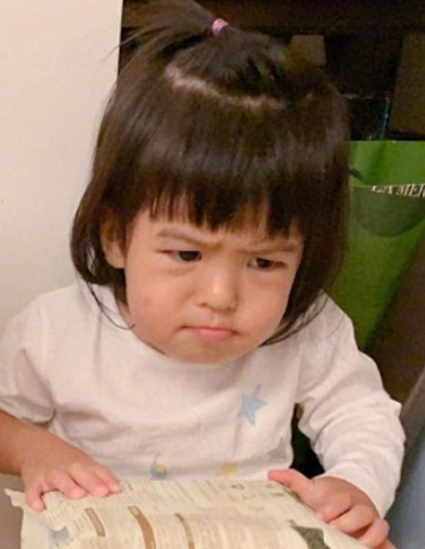 波妞美照大公开，可甜可咸古灵精怪，真是宝藏女孩