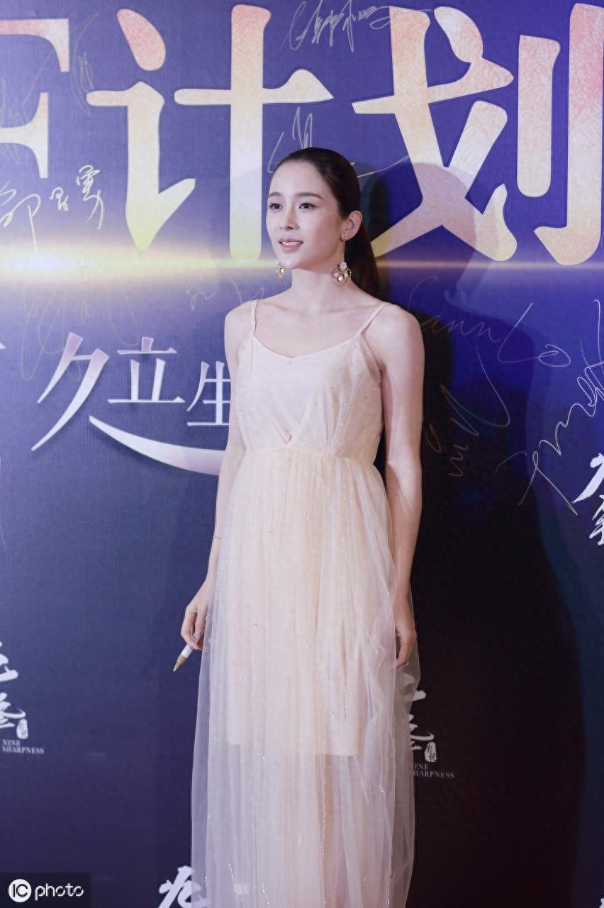 赵樱子的一些简介,这些年片约一直不错