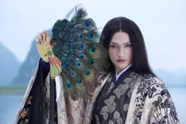 历代魔尊,个个深情,杀阡陌最臭美,重楼最霸气,二凤最……