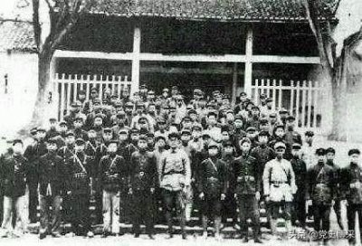 ​长征后期红三军团改编风波