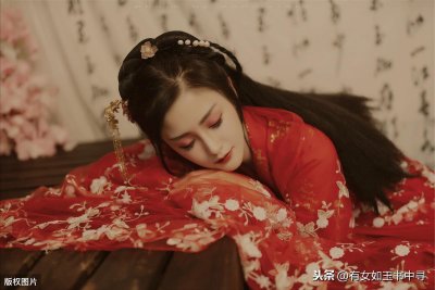 ​王维《相思》：毛阿敏却唱“最肯忘却古人诗，最不屑一顾是相思”