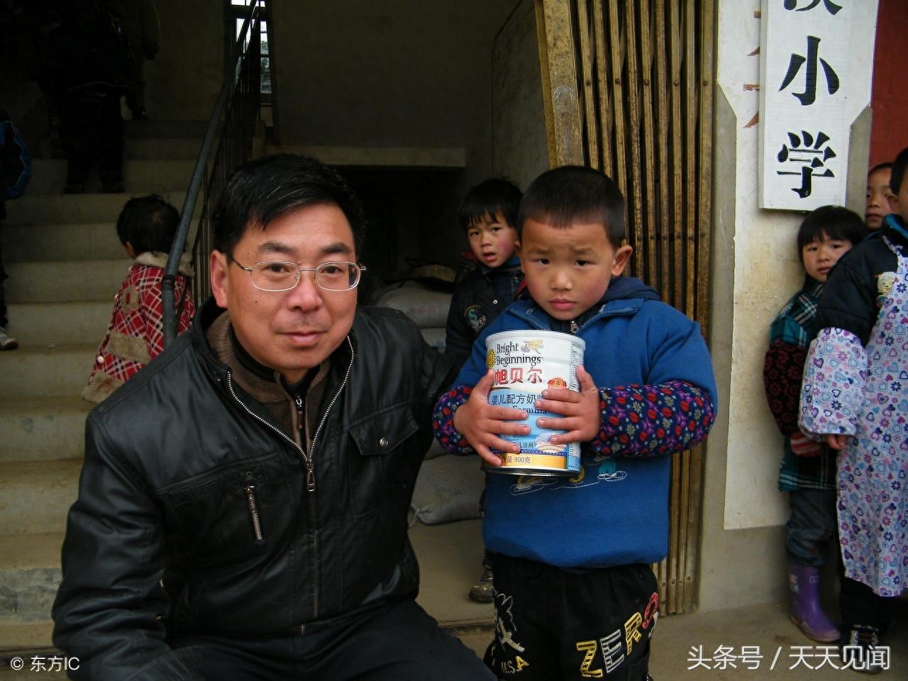 14张关于贫困孩子的照片让人看了落泪,援助之手温暖人心