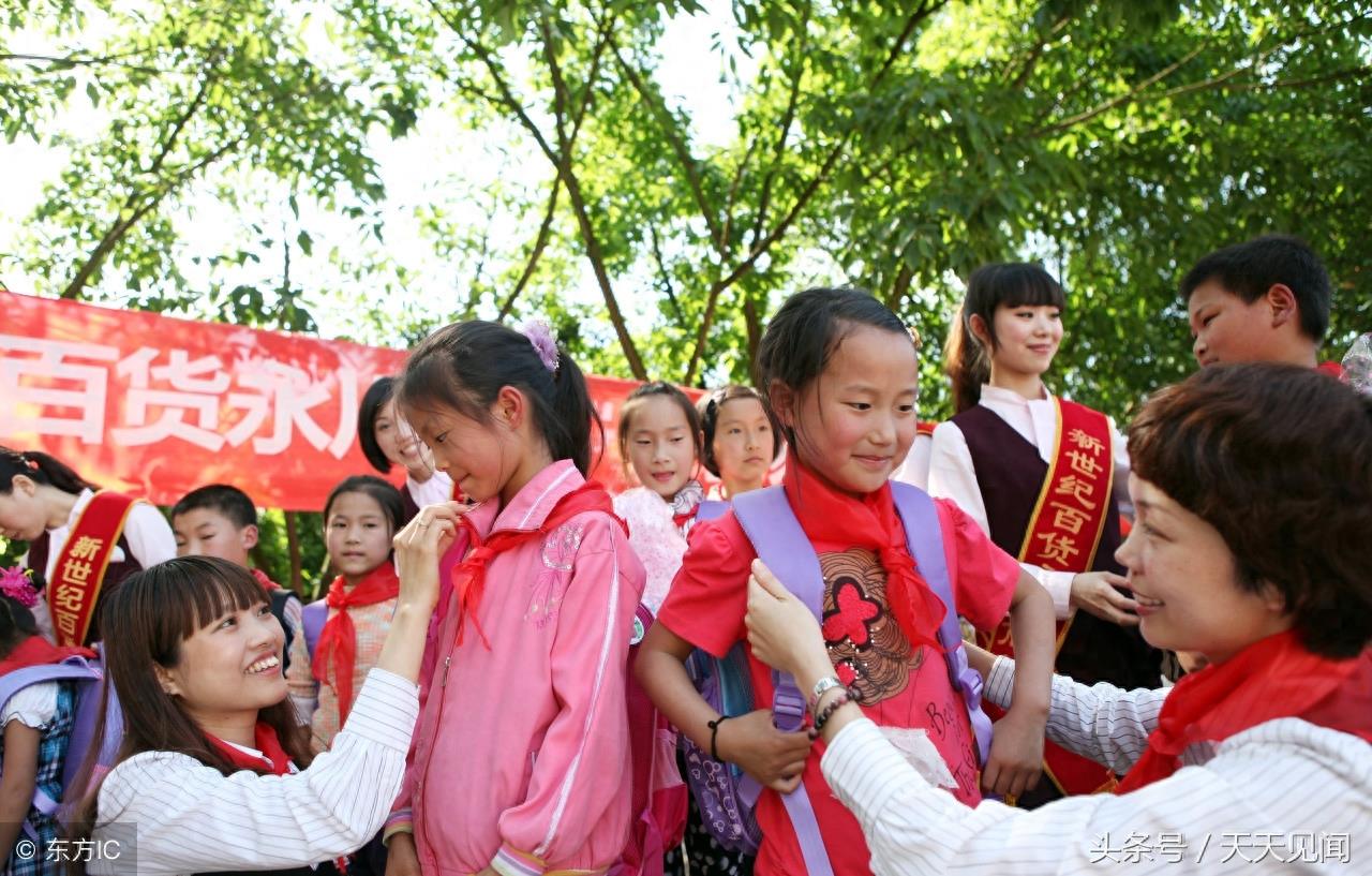 14张关于贫困孩子的照片让人看了落泪,援助之手温暖人心