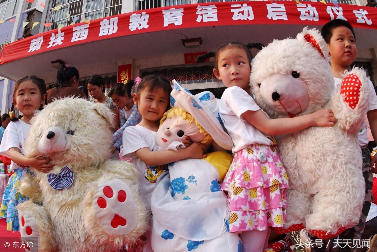 14张关于贫困孩子的照片让人看了落泪,援助之手温暖人心