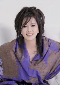 ​她被誉为“台湾第一美女”，曾让齐秦神魂颠倒，如今52岁仍风韵犹存