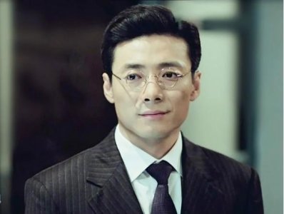 ​47岁无子女，24年做配，不玩微博不炒作的祖峰，才是“娱圈清流”