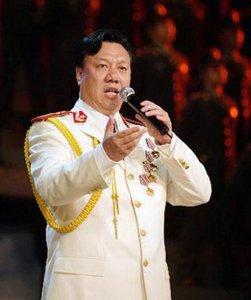 ​刘斌：4次参加“青歌赛”终获金奖，当红时为何突然销声匿迹