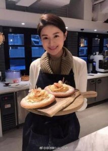 ​TVB落选港姐公开感谢“人夫”小生，被嘲平胸身材，新剧演技获赞