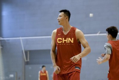 ​杜锋：易建联新赛季复出应该没问题！广东获最强助力卫冕希望大增