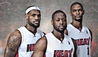 ​巅峰热火三巨头让球迷失望，4年仅仅得到2冠，远远没有达到预期