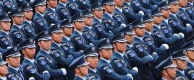 ​身份区别：军队文职干部和文职人员不同