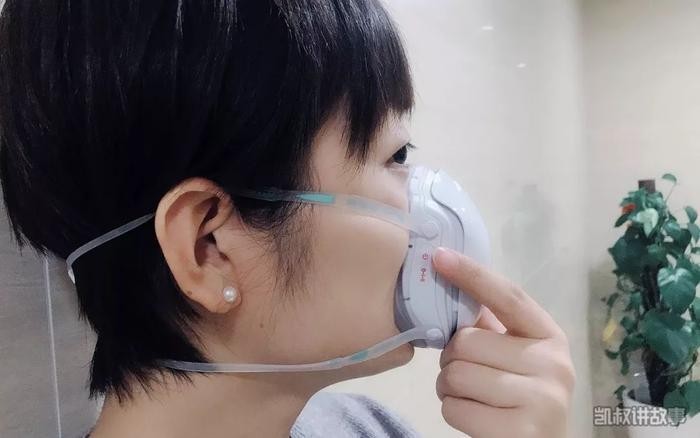 98.4%过滤率,主动送风不闷不勒,这款电动防护口罩给全家一份安心
