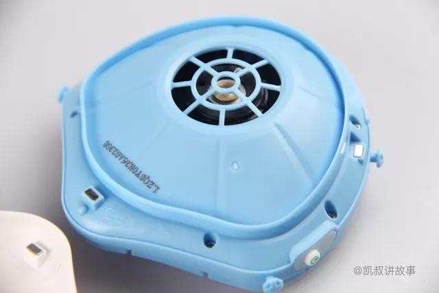 98.4%过滤率,主动送风不闷不勒,这款电动防护口罩给全家一份安心