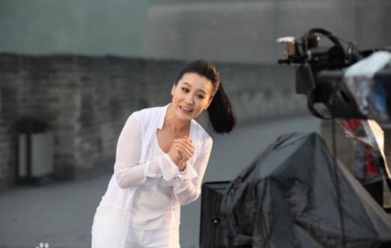 朱军为什么判八年了(37岁高龄为爱生女)