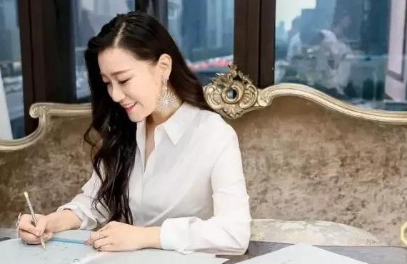 朱军为什么判八年了(37岁高龄为爱生女)