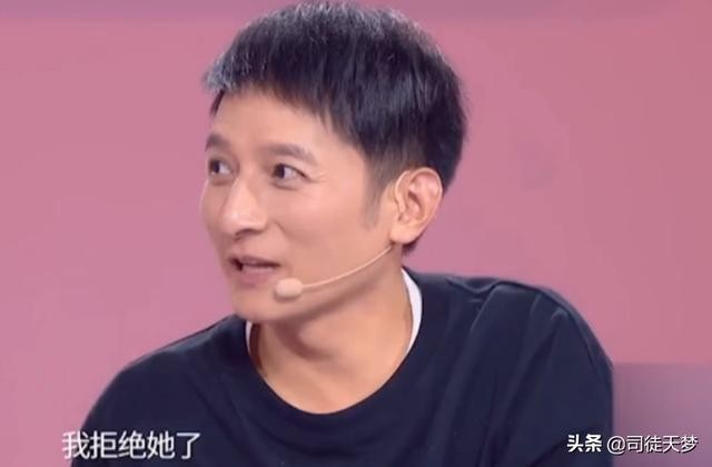 刘亦菲陈晓亲密（所以陈晓加了刘亦菲微信没有）(30)