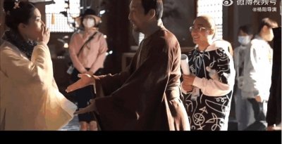 ​刘亦菲陈晓亲密（所以陈晓加了刘亦菲微信没有）